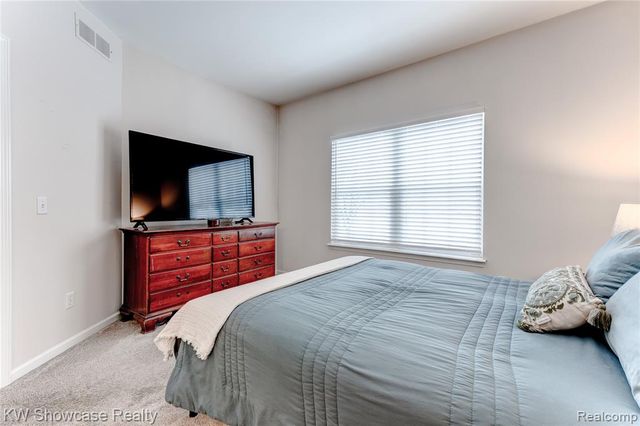 4509 Alexander Pines Drive, Clarkston, MI 48346