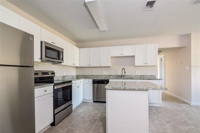 3610 W LEILA AVENUE, Tampa, FL 33611