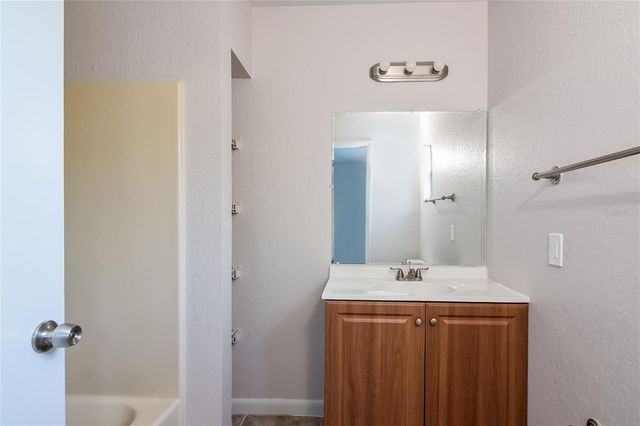 3610 W LEILA AVENUE, Tampa, FL 33611