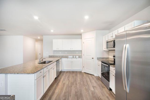 109 Creek Bluff Trail, Warner Robins, GA 31093