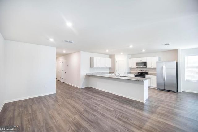 109 Creek Bluff Trail, Warner Robins, GA 31093