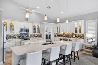9512 Mariners Cove LN, Fort Myers, FL 33919