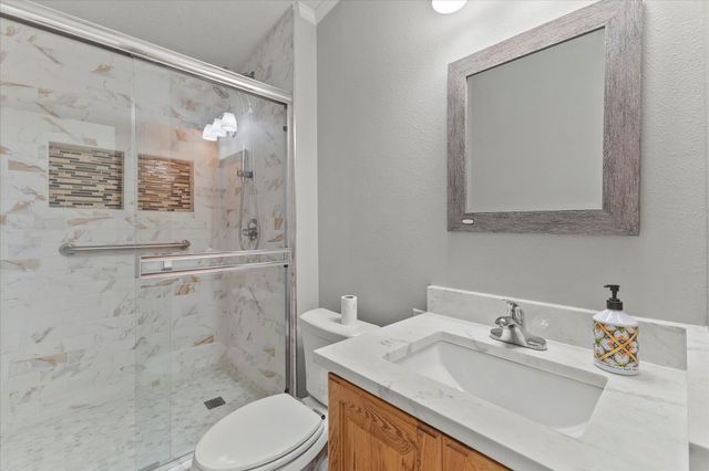 18539 Fm 17, Canton, TX 75103