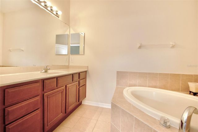 1144 SLEEPY OAK DRIVE, Wesley Chapel, FL 33543