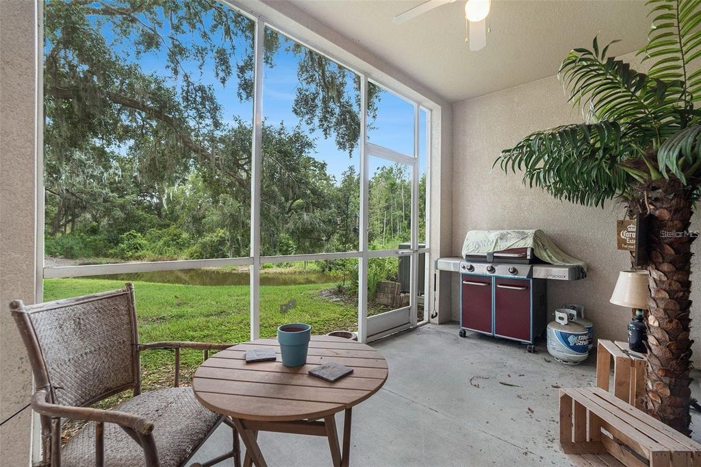 Image 22 of property listing at 1144 SLEEPY OAK DRIVE, Wesley Chapel, FL 33543