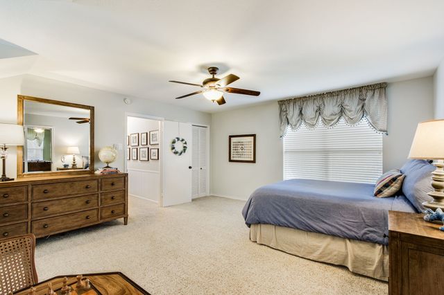2772 Bay Meadows Circle, Farmers Branch, TX 75234