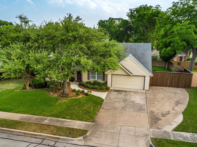 2772 Bay Meadows Circle, Farmers Branch, TX 75234