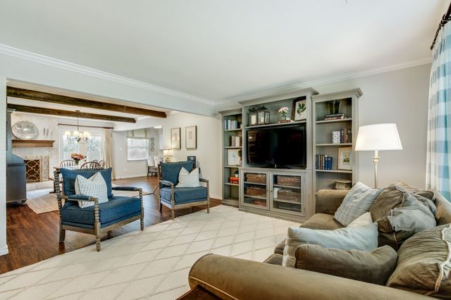 2772 Bay Meadows Circle, Farmers Branch, TX 75234