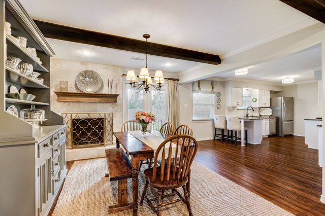 2772 Bay Meadows Circle, Farmers Branch, TX 75234