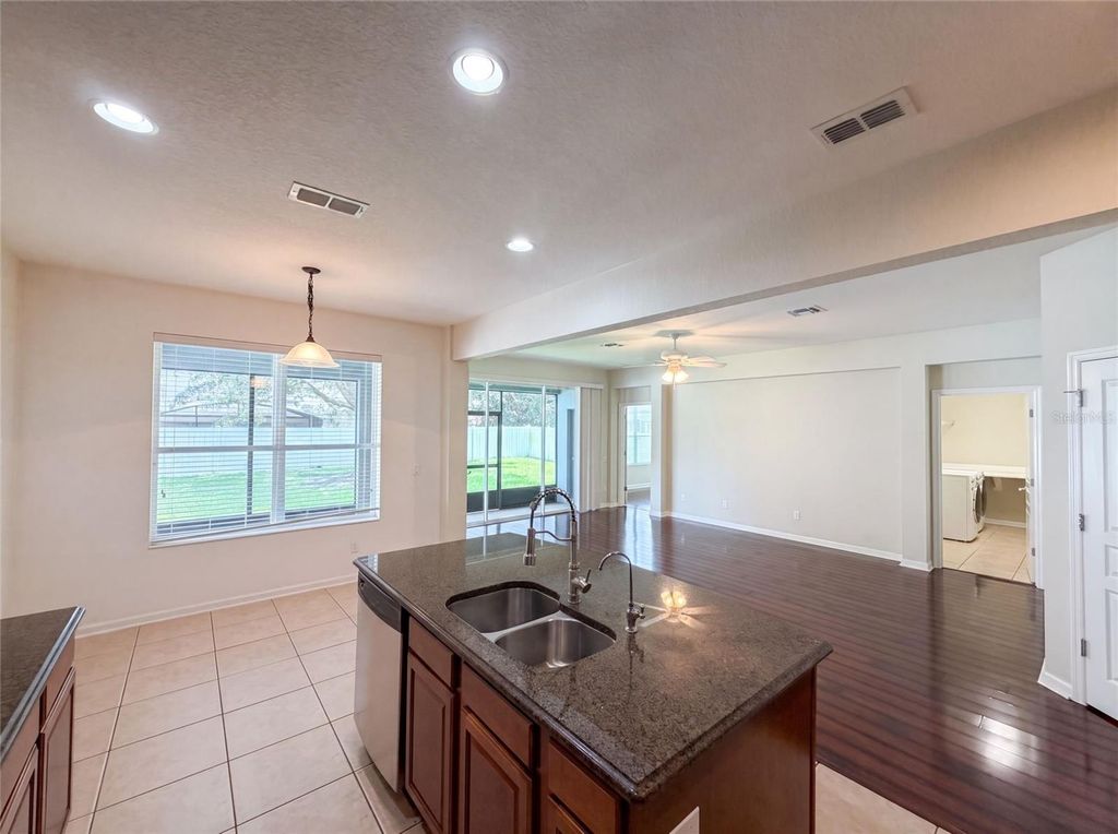 Image 16 of property listing at 13228 ROSKIN LANE, Windermere, FL 34786