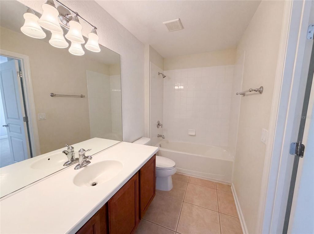Image 25 of property listing at 13228 ROSKIN LANE, Windermere, FL 34786