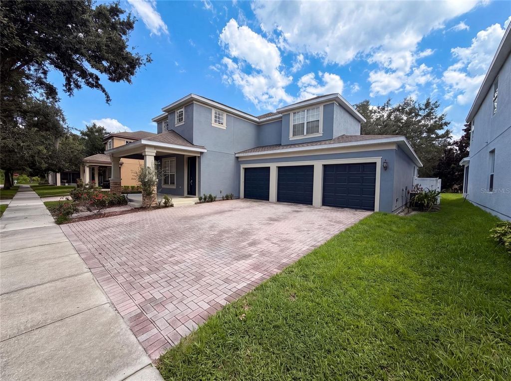 Image 33 of property listing at 13228 ROSKIN LANE, Windermere, FL 34786