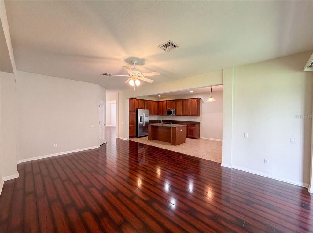 Image 9 of property listing at 13228 ROSKIN LANE, Windermere, FL 34786