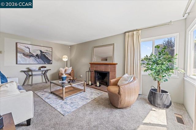 3000 Colette Dr, Richmond, CA 94806