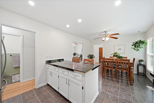 283 Issaqueena Drive, Central, SC 29630
