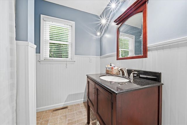 283 Issaqueena Drive, Central, SC 29630