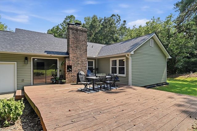 283 Issaqueena Drive, Central, SC 29630