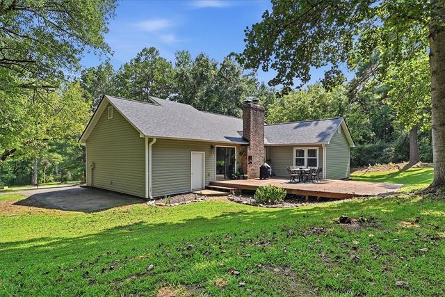 283 Issaqueena Drive, Central, SC 29630