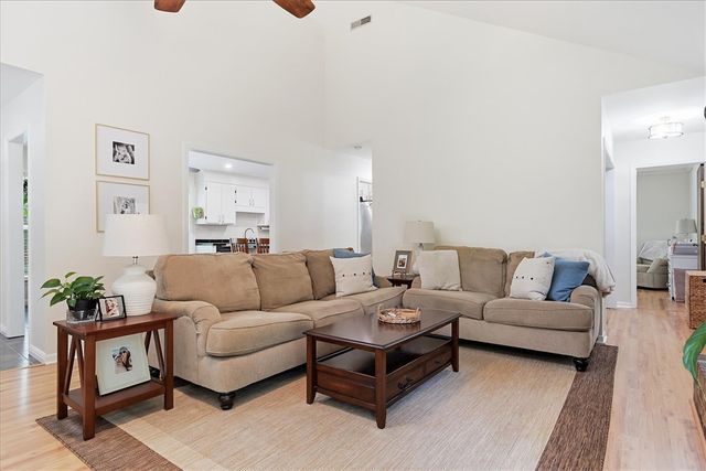 283 Issaqueena Drive, Central, SC 29630