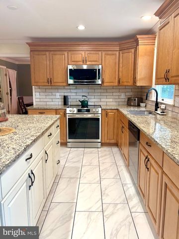 1003 WILTSHIRE DR, La Plata, MD 20646