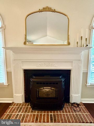 1003 WILTSHIRE DR, La Plata, MD 20646