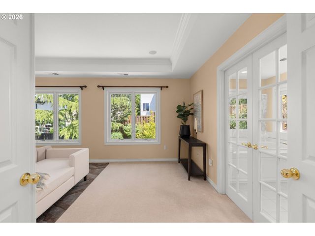 2358 Nw WOODROSE Dr, Portland, OR 97229