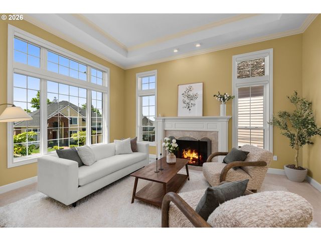 2358 Nw WOODROSE Dr, Portland, OR 97229