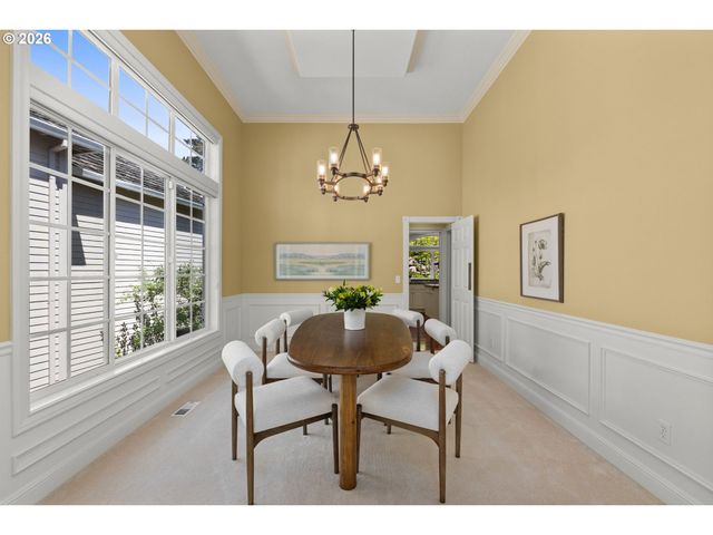 2358 Nw WOODROSE Dr, Portland, OR 97229