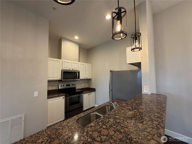 5361 164th Avenue SE, Bellevue, WA 98006