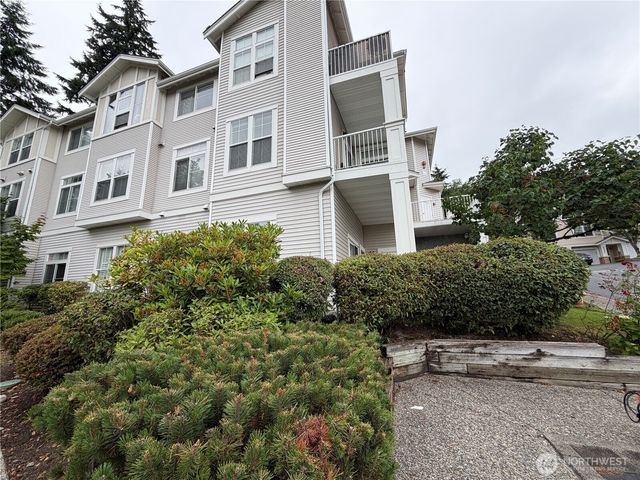 5361 164th Avenue SE, Bellevue, WA 98006