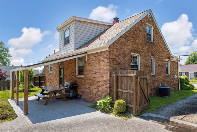 339 E 38TH Street, Erie, PA 16504