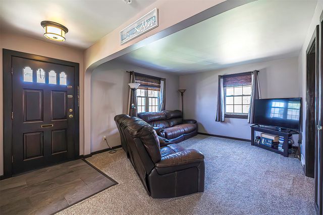339 E 38TH Street, Erie, PA 16504