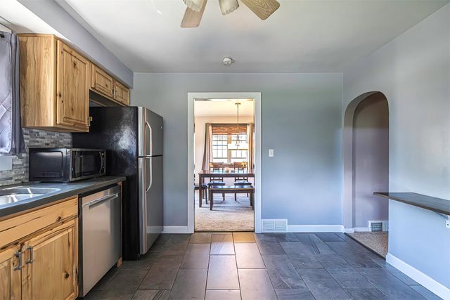 339 E 38TH Street, Erie, PA 16504