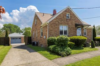339 E 38TH Street, Erie, PA 16504