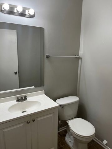 6128 Wedgewood Court, Matteson, IL 60443