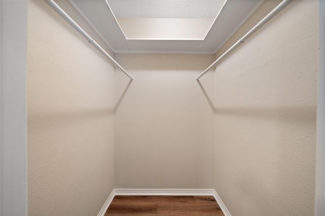 18451 Hills Lake Ct, Montgomery, TX 77316