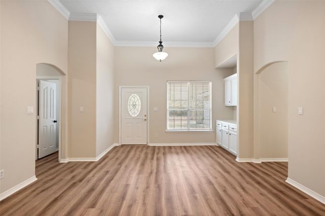 18451 Hills Lake Ct, Montgomery, TX 77316