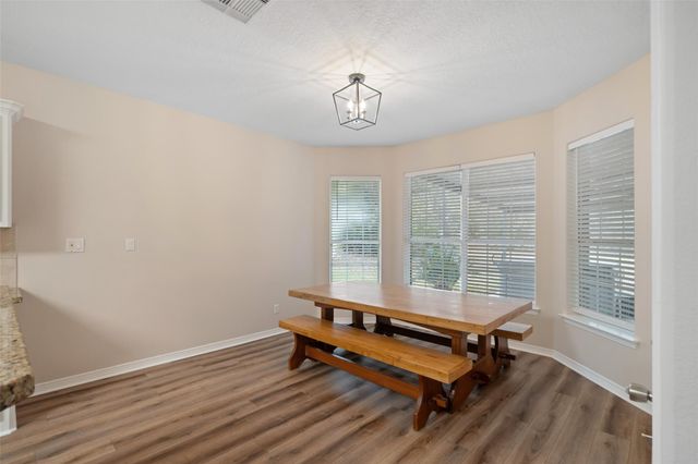 18451 Hills Lake Ct, Montgomery, TX 77316