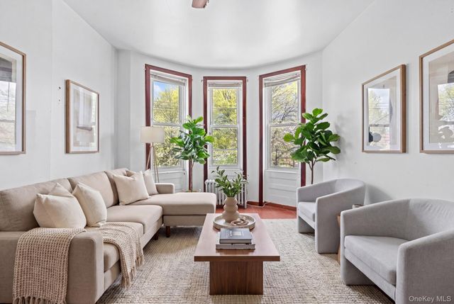 60 Richmond Street, Brooklyn, NY 11208