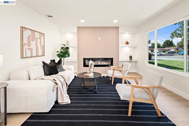 36543 Cedar Blvd, Newark, CA 94560