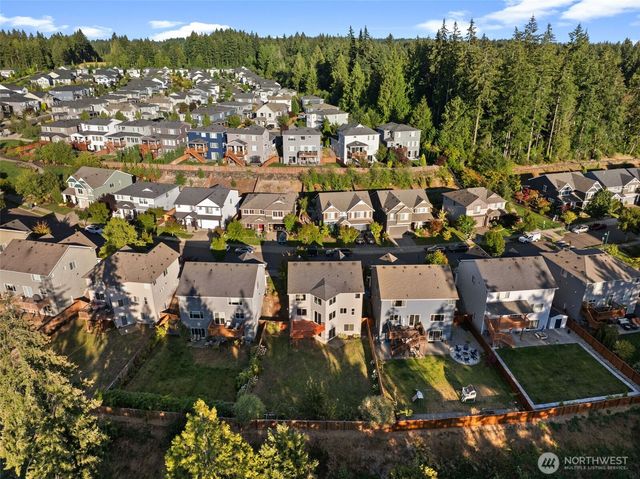 10546 Sentinel Drive, Gig Harbor, WA 98332