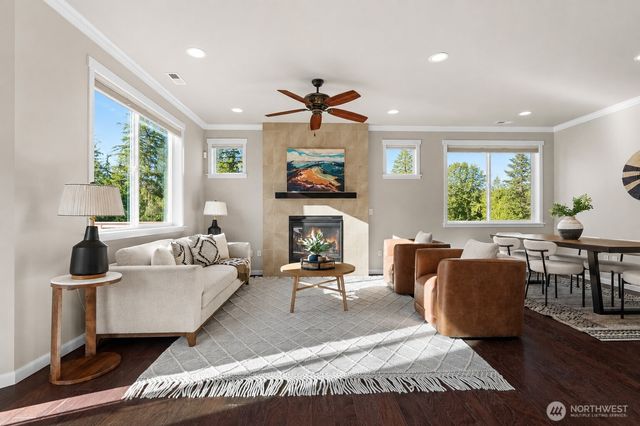 10546 Sentinel Drive, Gig Harbor, WA 98332