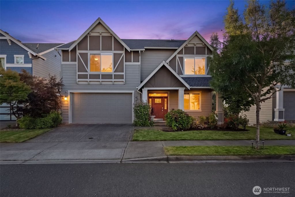 10546 Sentinel Drive, Gig Harbor, WA 98332