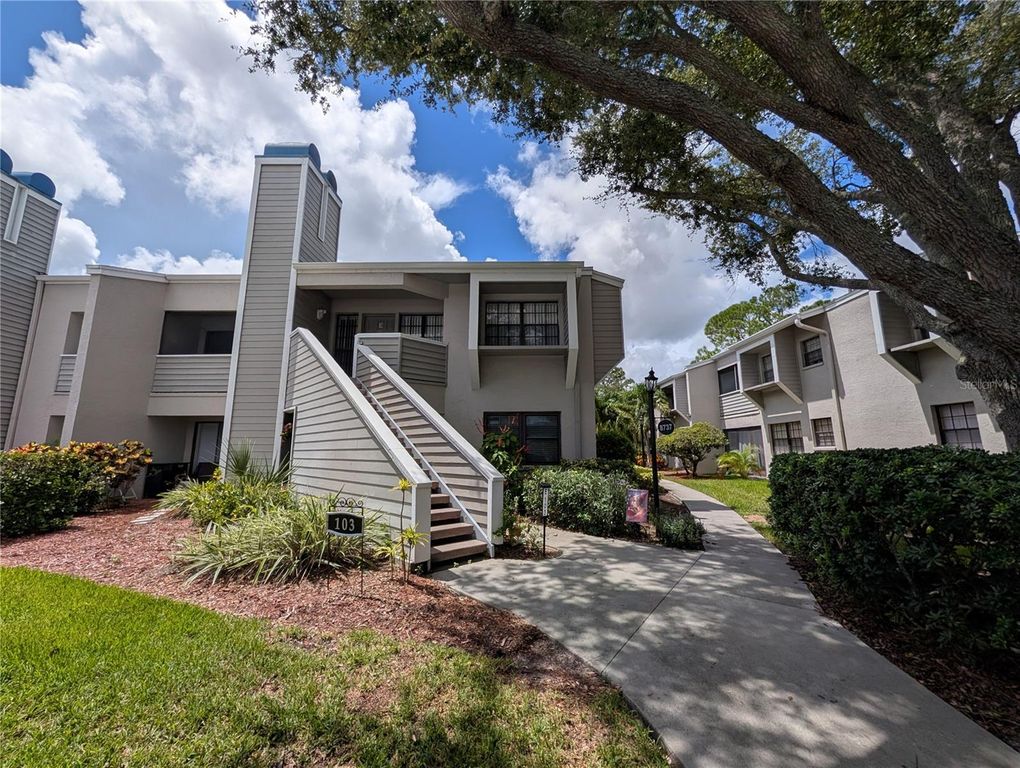 8737 BARDMOOR PLACE 203, Seminole, FL 33777