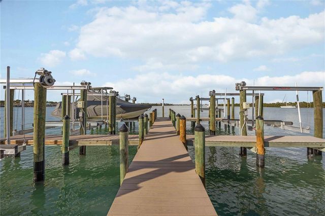 120 STANFORD DRIVE, Englewood, FL 34223