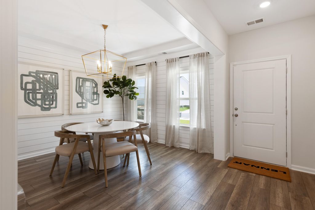 Image 2 of property listing at 1054 Red Turnstone Run, Summerville, SC 29485