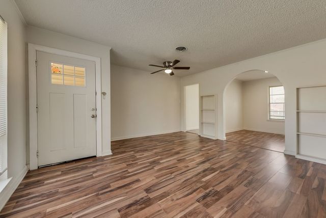 7704 Woodspan Drive, Dallas, TX 75232