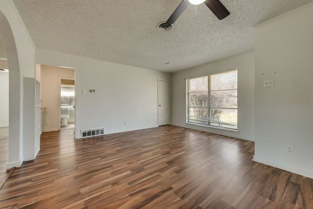 7704 Woodspan Drive, Dallas, TX 75232
