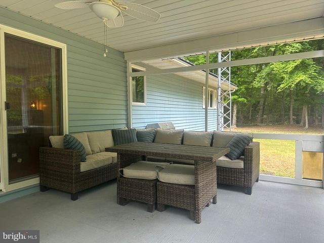 11231 RIVER RD, Ridgely, MD 21660