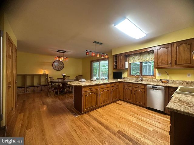 11231 RIVER RD, Ridgely, MD 21660
